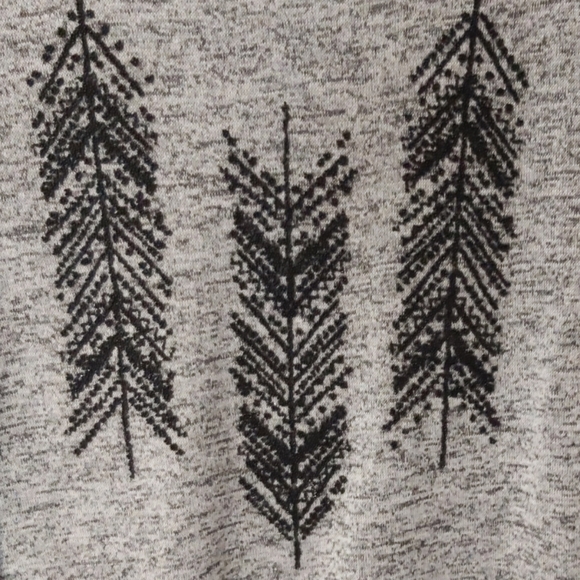 3/4 sleeve shirt - Picture 3 of 4